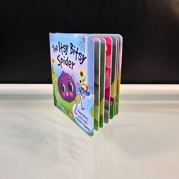 Count and Clap with Curious George / The Itsy Bitsy Spider 2 Board Books - Picture 3 of 10